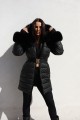 Płaszcz pikowany z czarnym futrem z lisa Lucrezia